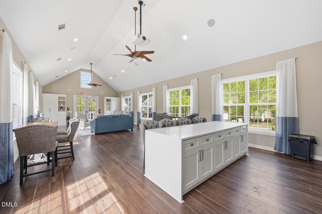 108 Glenview Lane