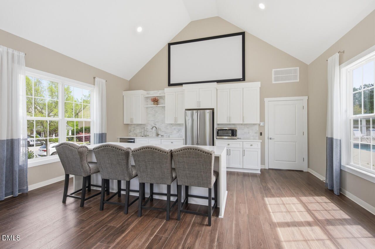 108 Glenview Lane