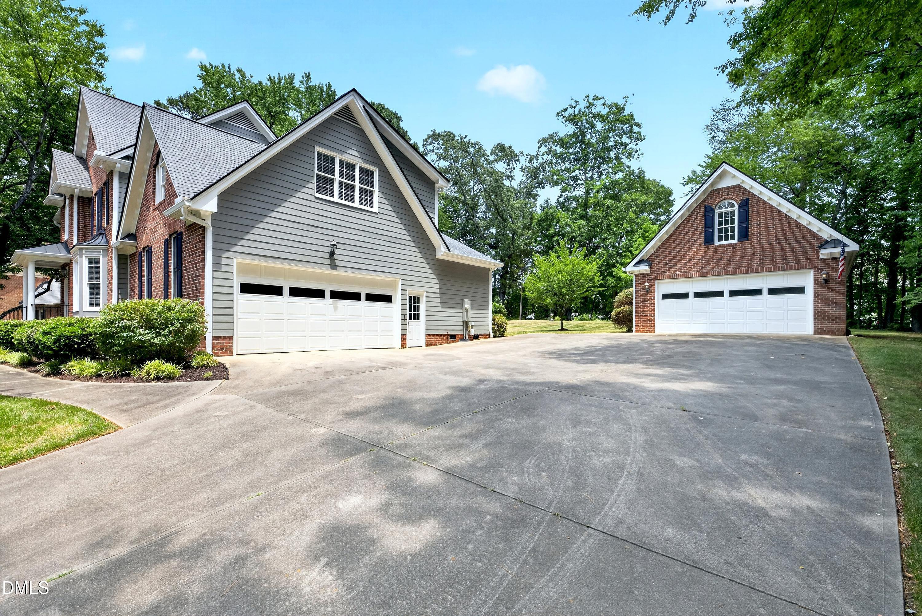 107 Ronaldsby Drive