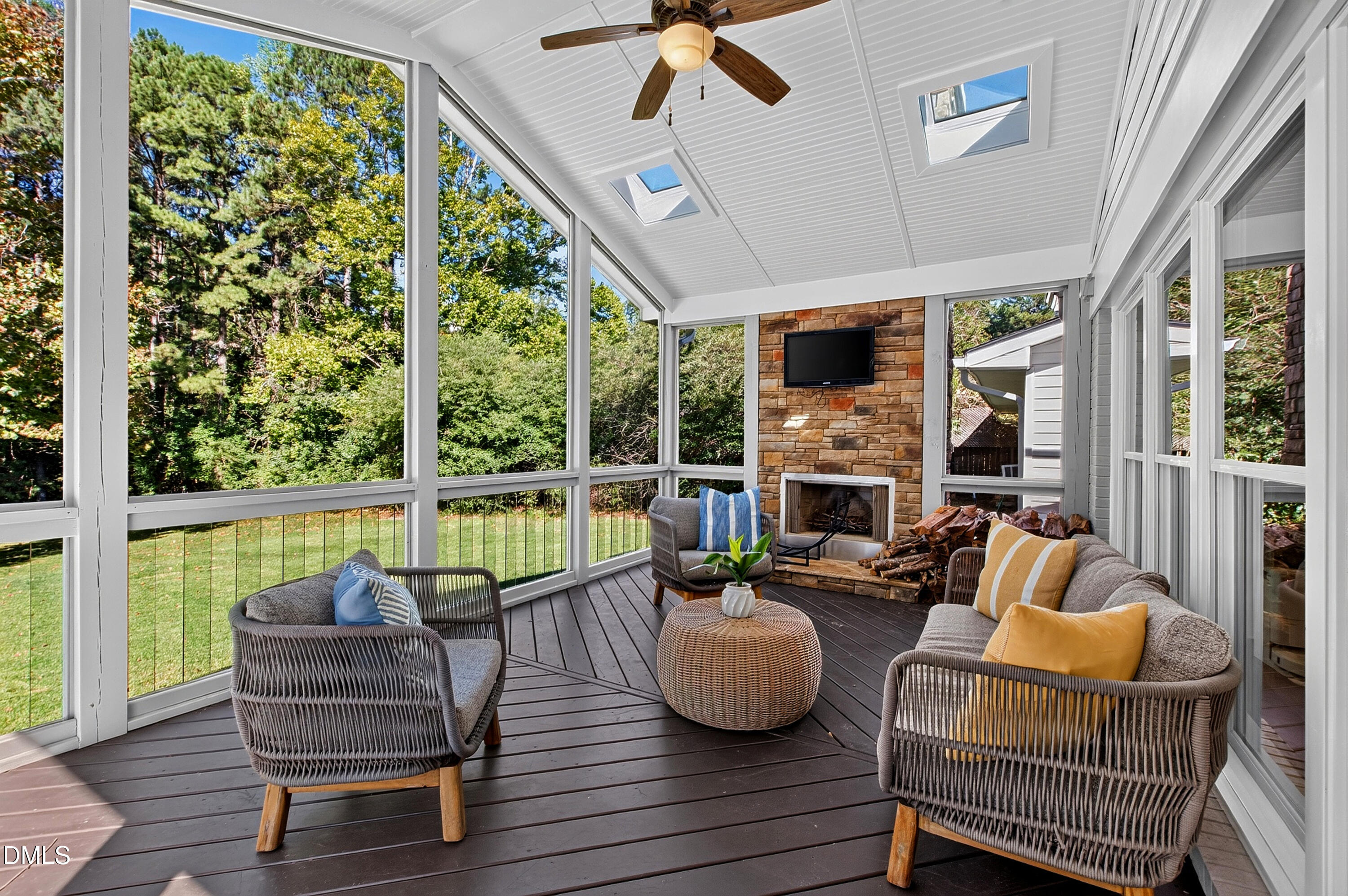 1421 Jenks Carpenter Road