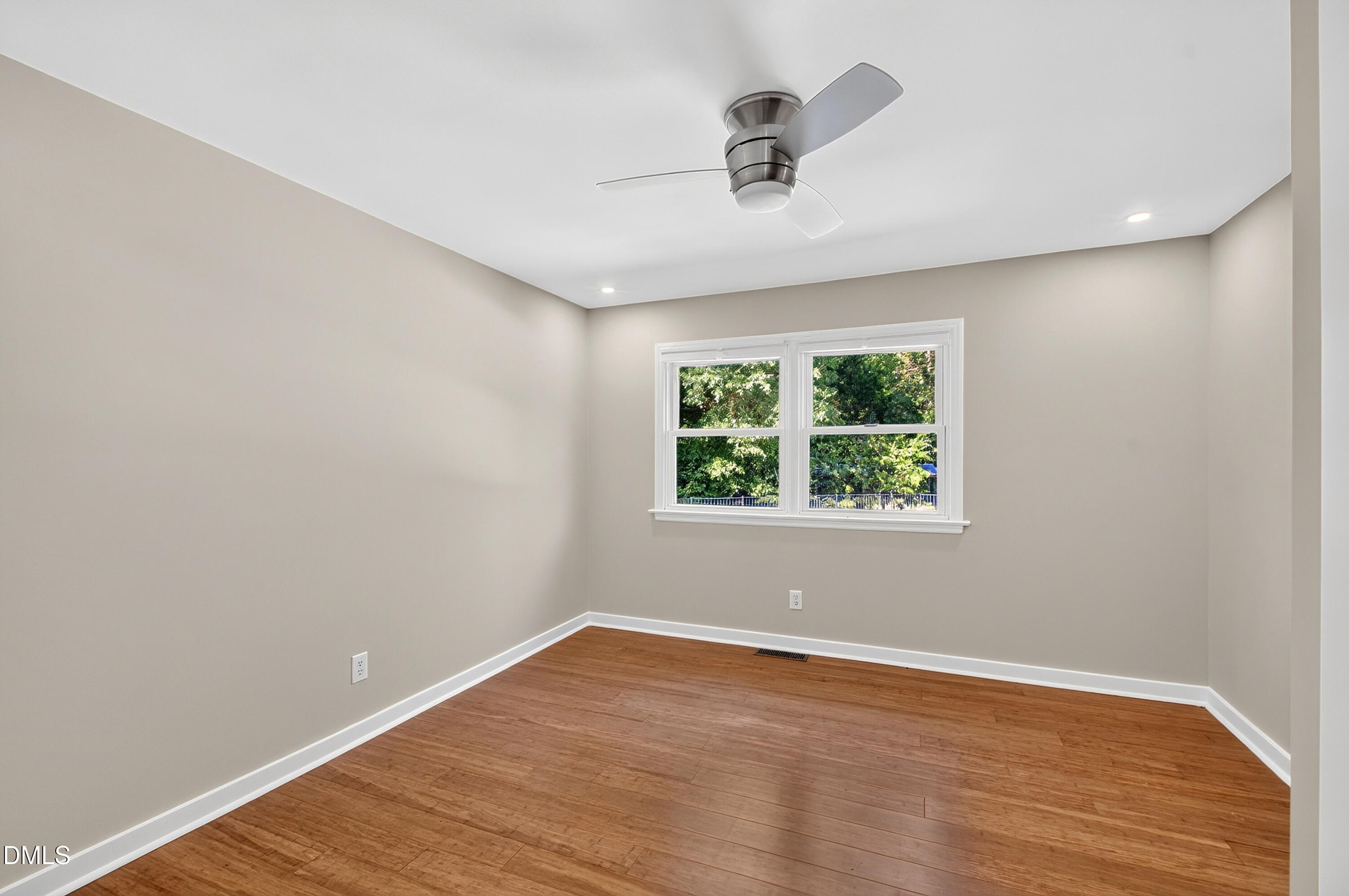 1421 Jenks Carpenter Road