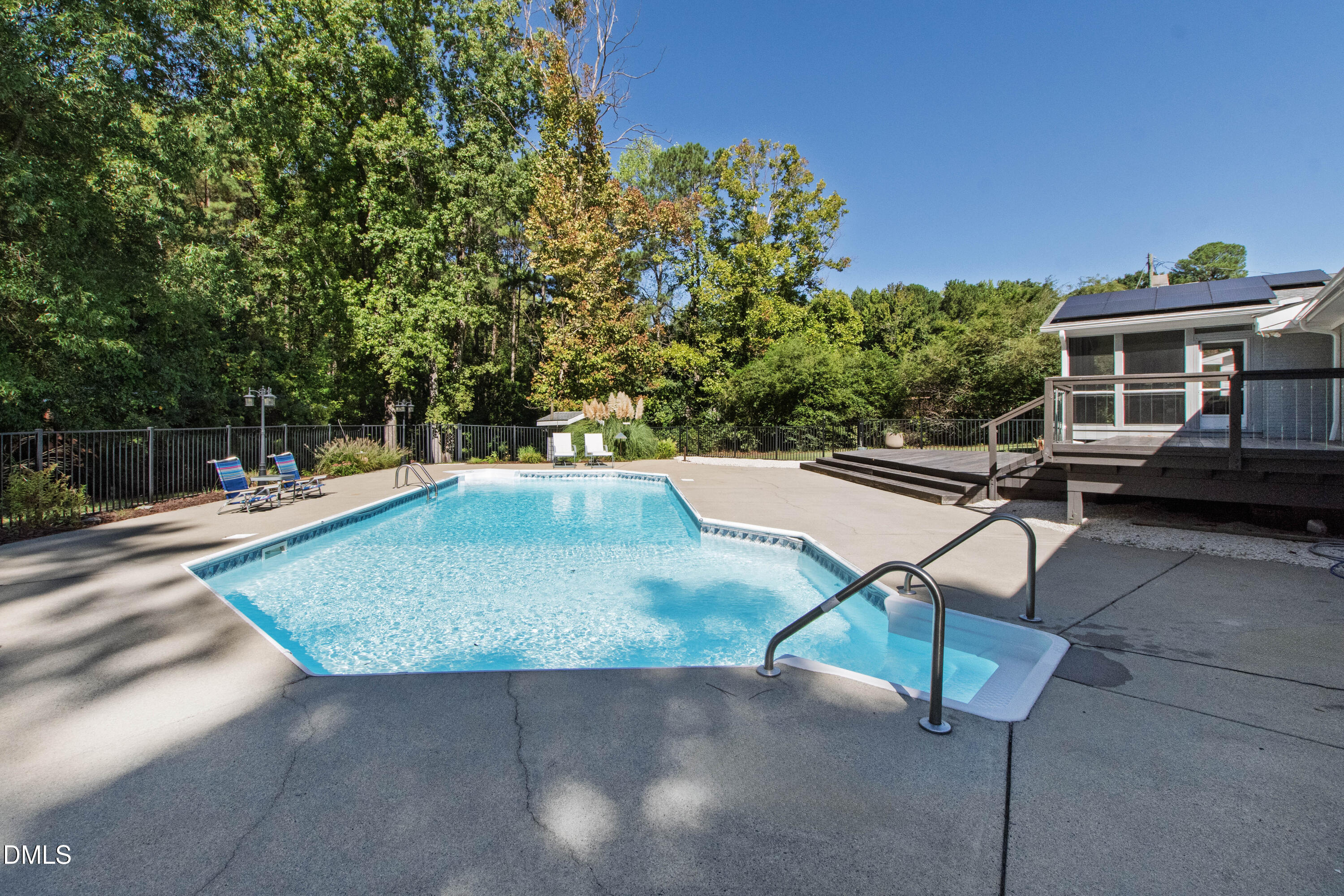 1421 Jenks Carpenter Road