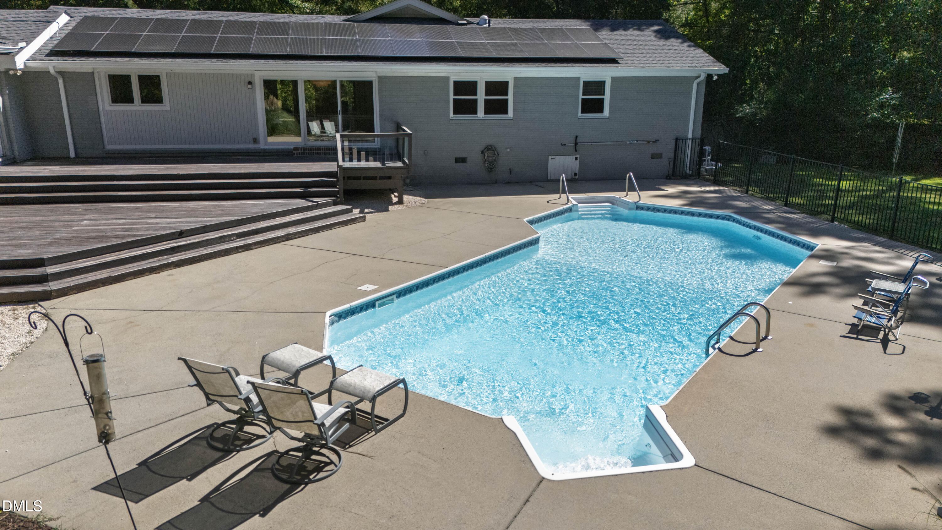 1421 Jenks Carpenter Road