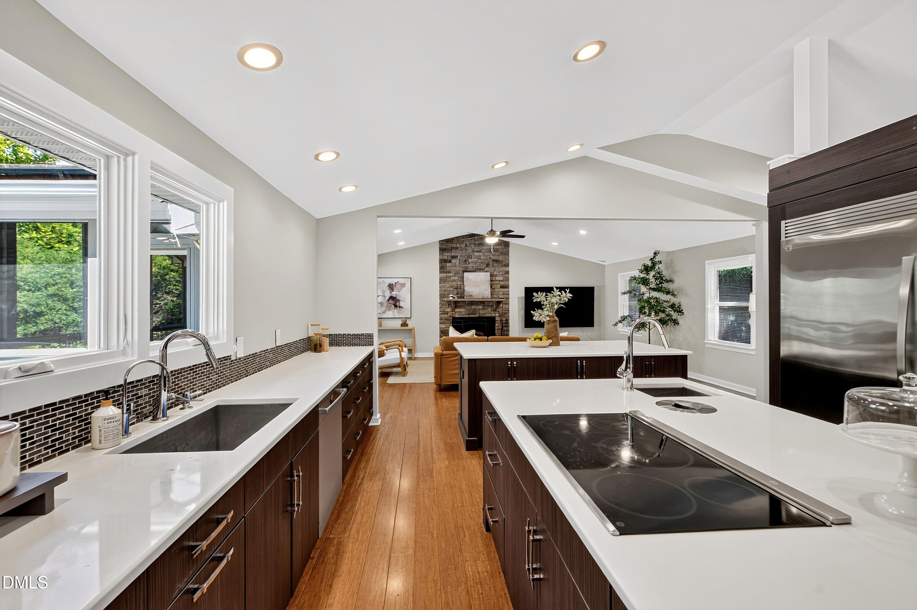 1421 Jenks Carpenter Road