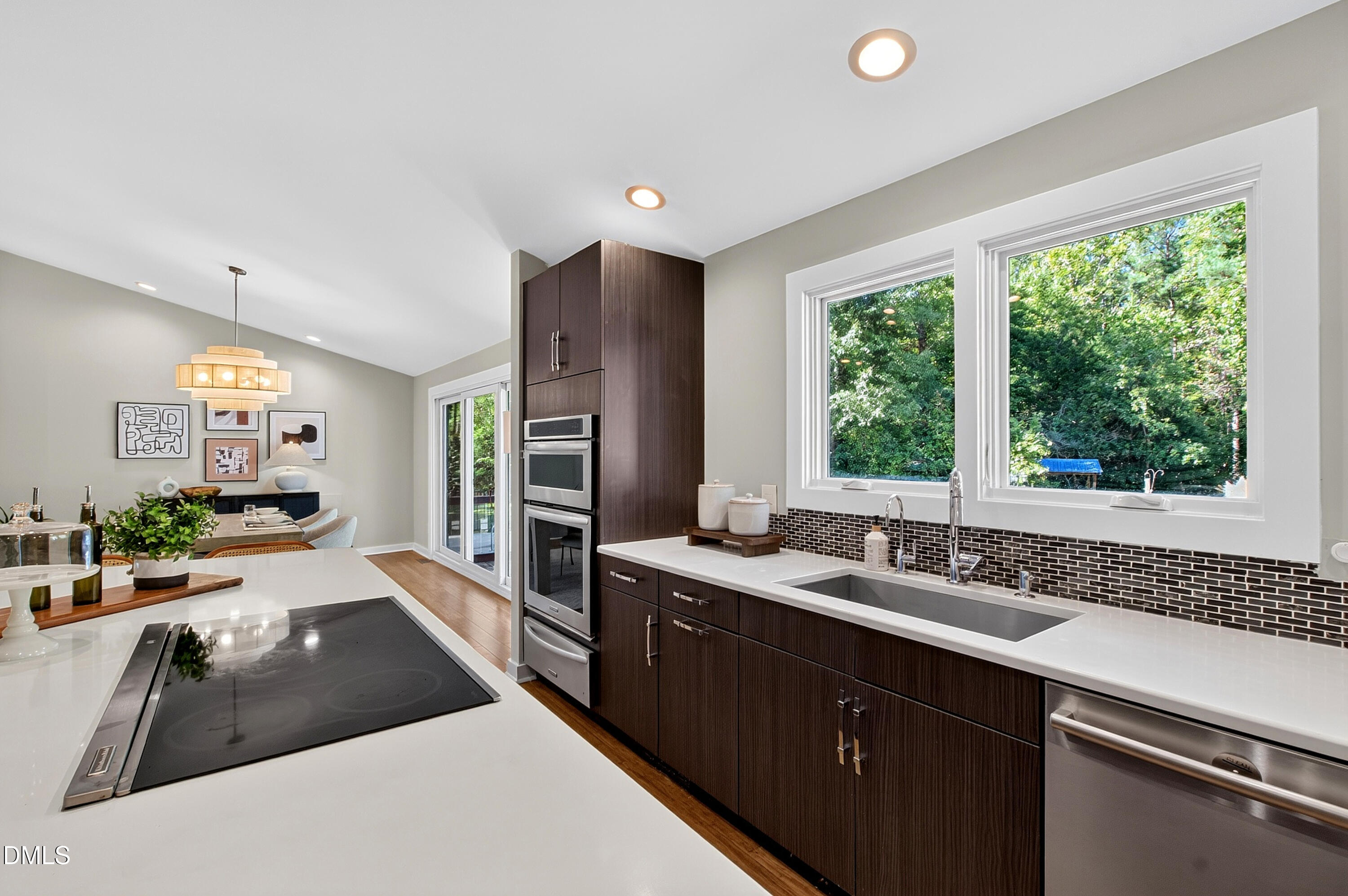 1421 Jenks Carpenter Road
