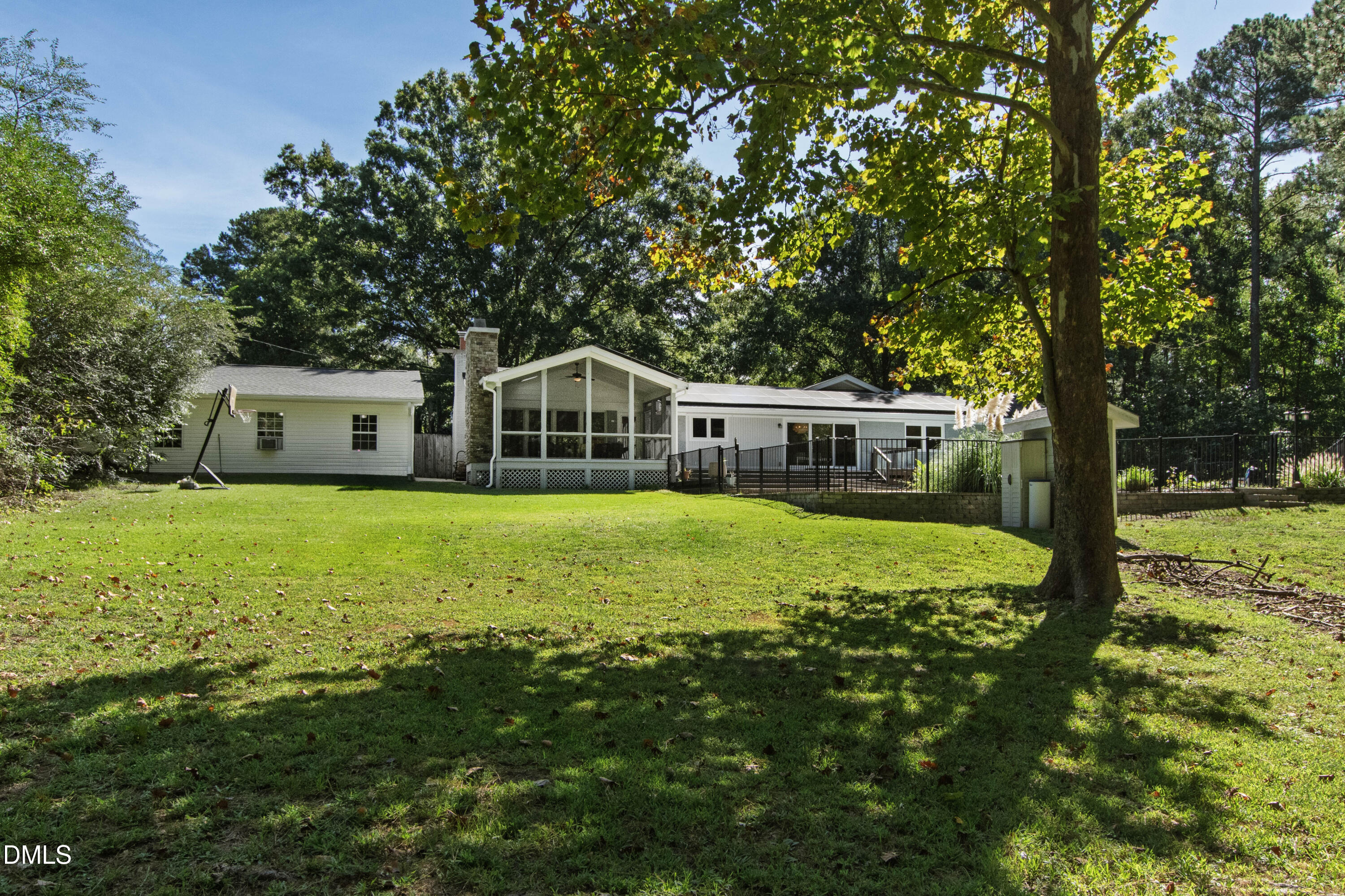 1421 Jenks Carpenter Road