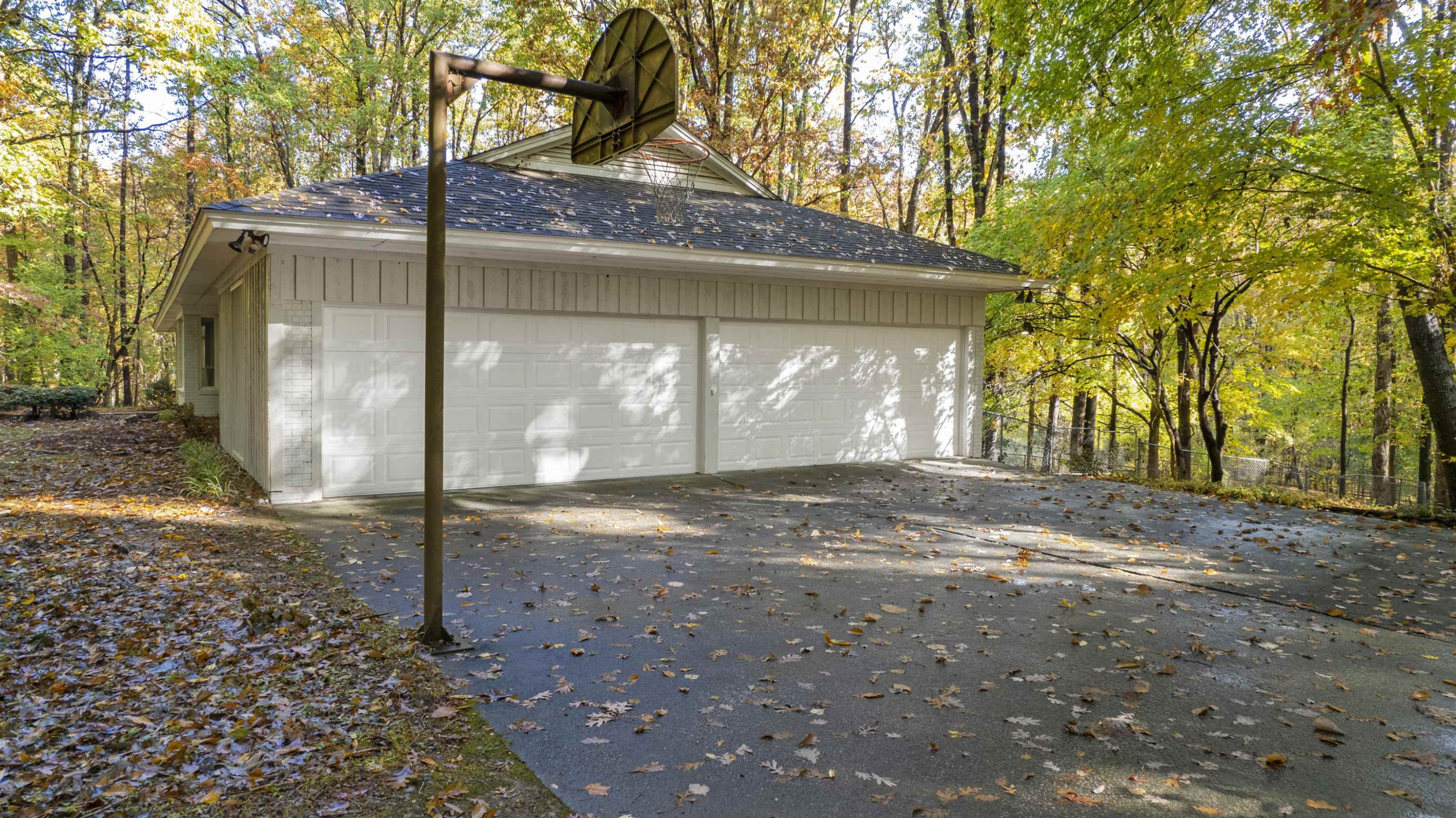 1004 Reedy Creek Road