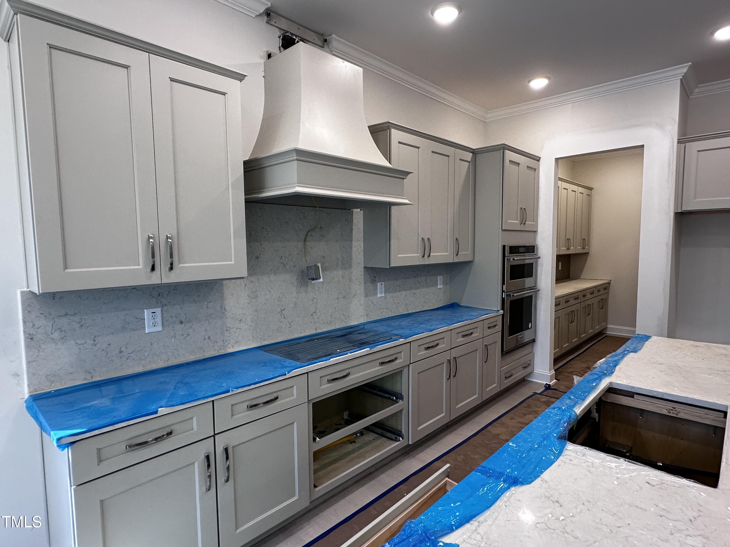 8300 Whistling Willow Court # 490
