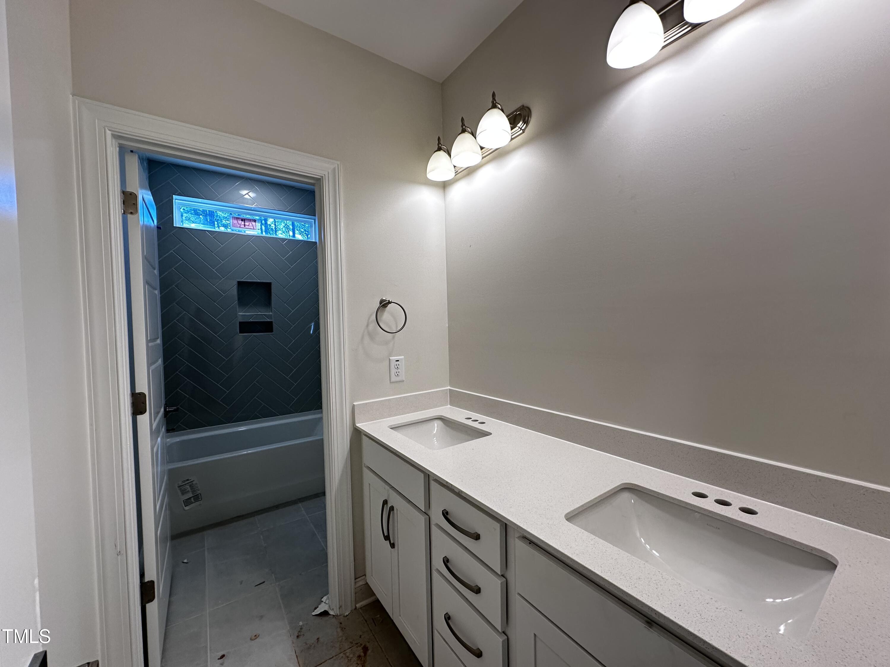 8300 Whistling Willow Court # 490