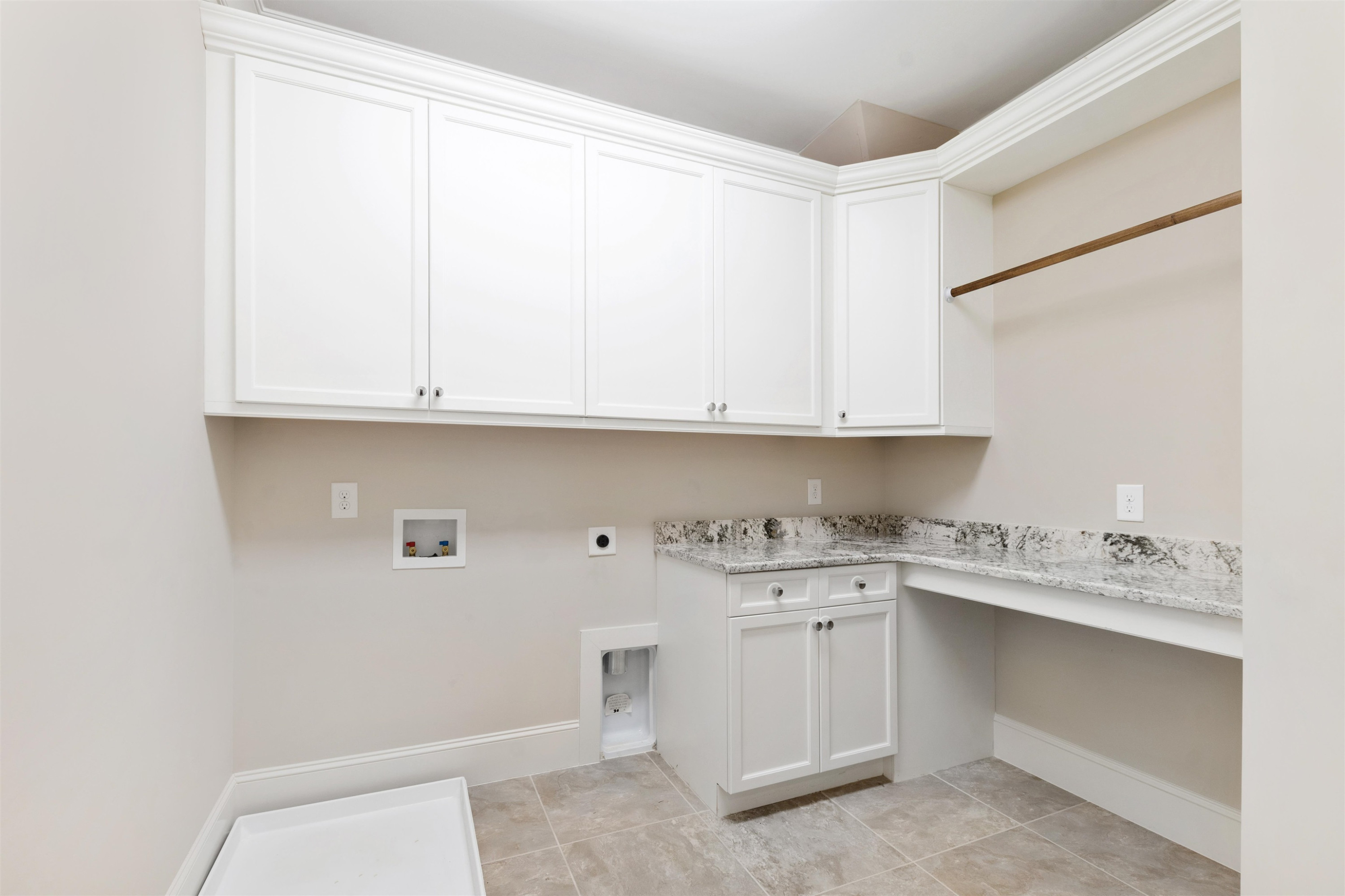 209 Michelangelo Way