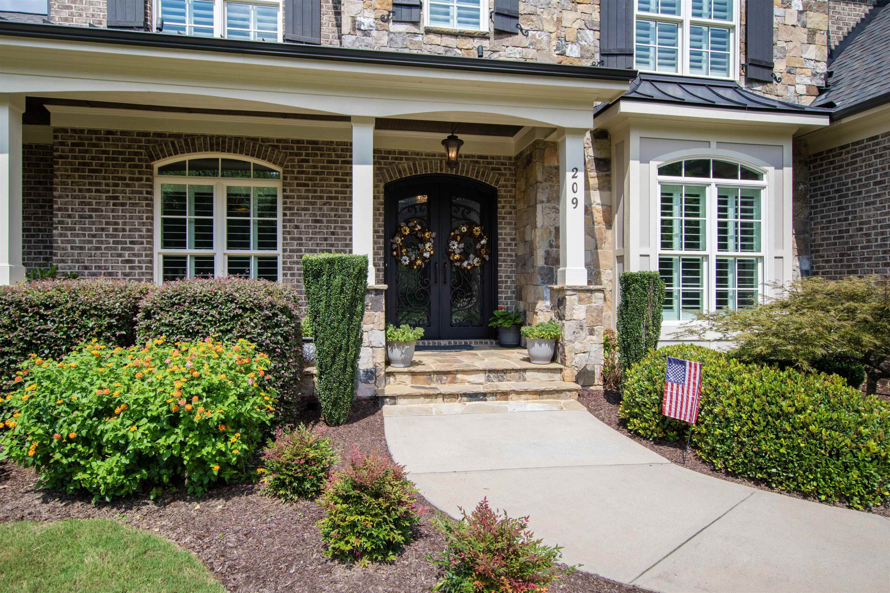 209 Michelangelo Way