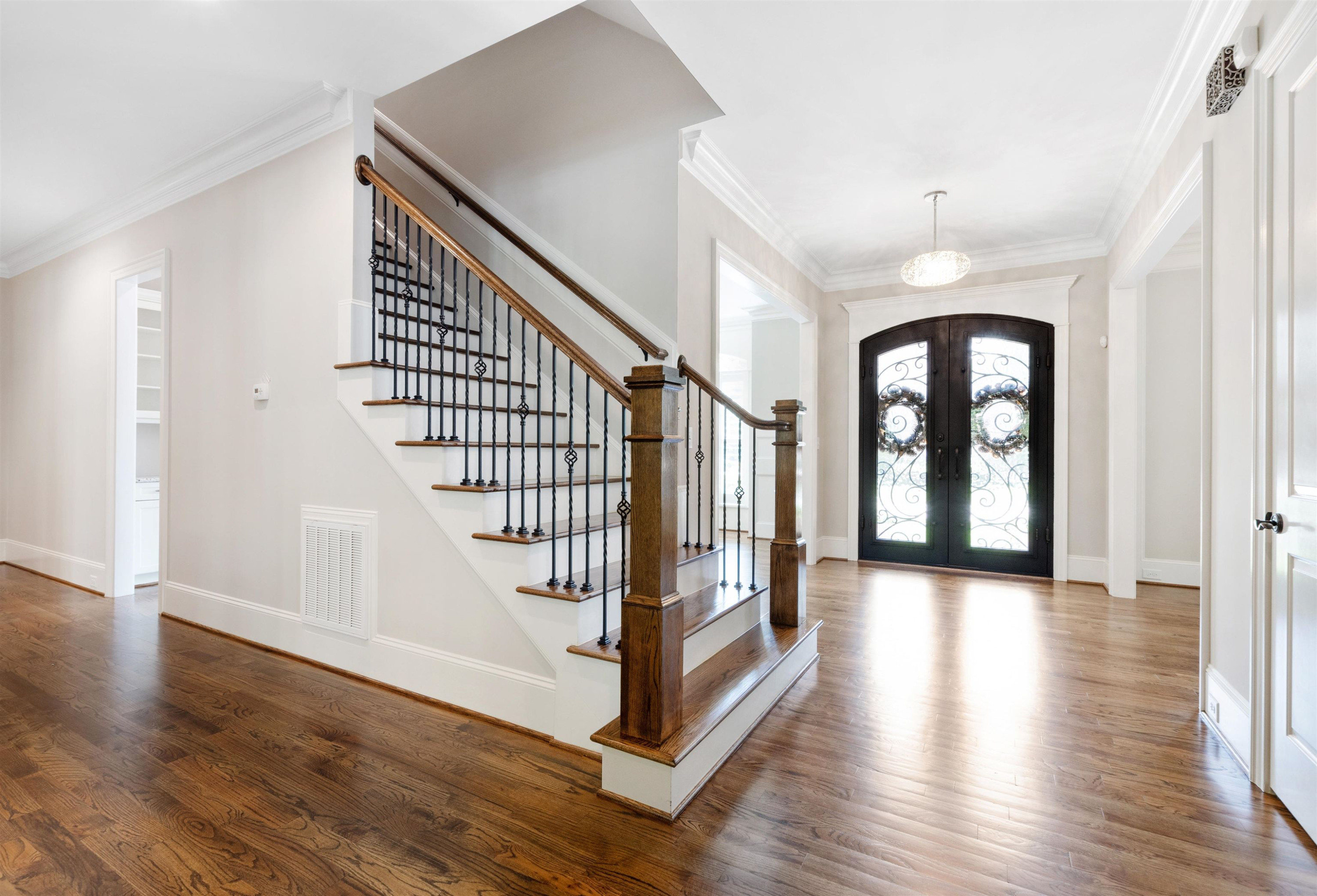 209 Michelangelo Way