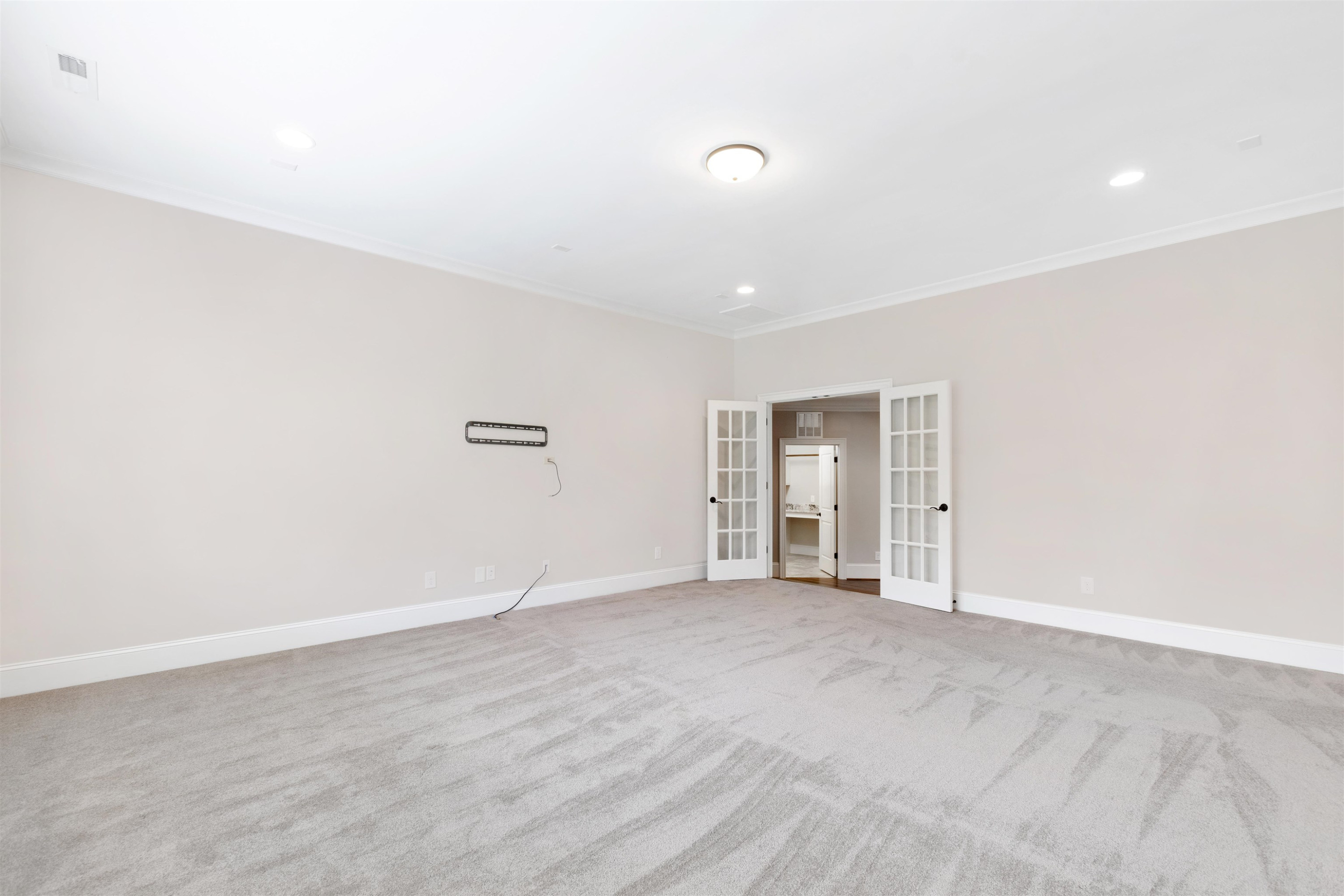 209 Michelangelo Way