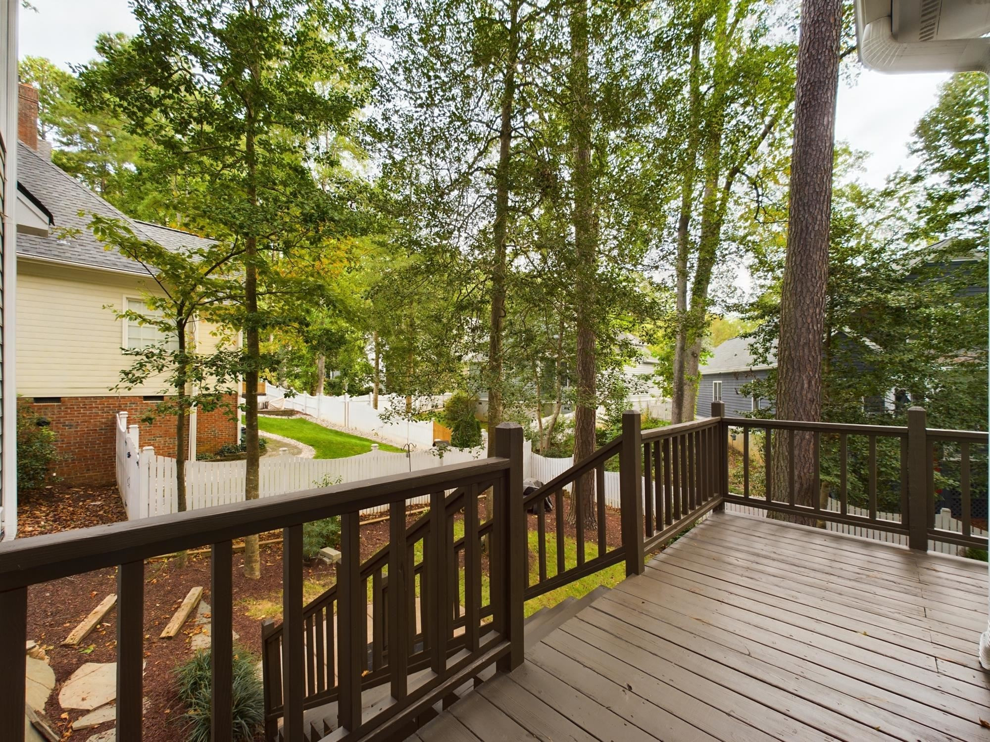 211 Southbank Drive