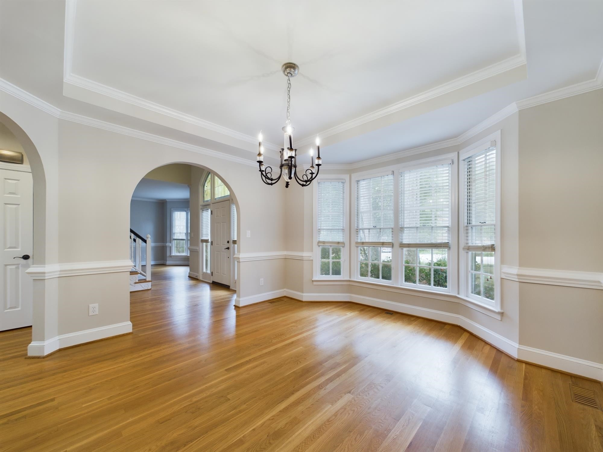 211 Southbank Drive