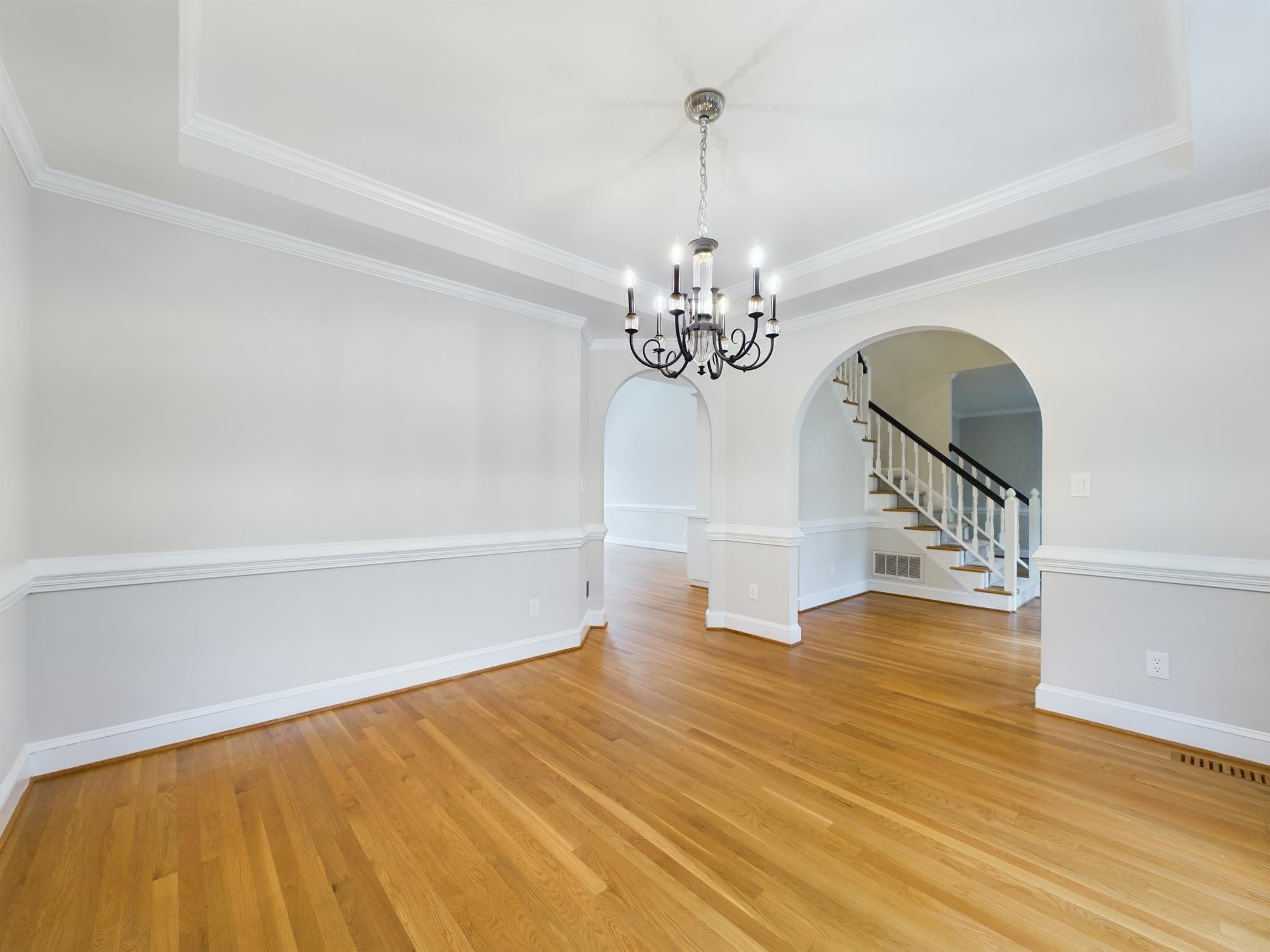 211 Southbank Drive