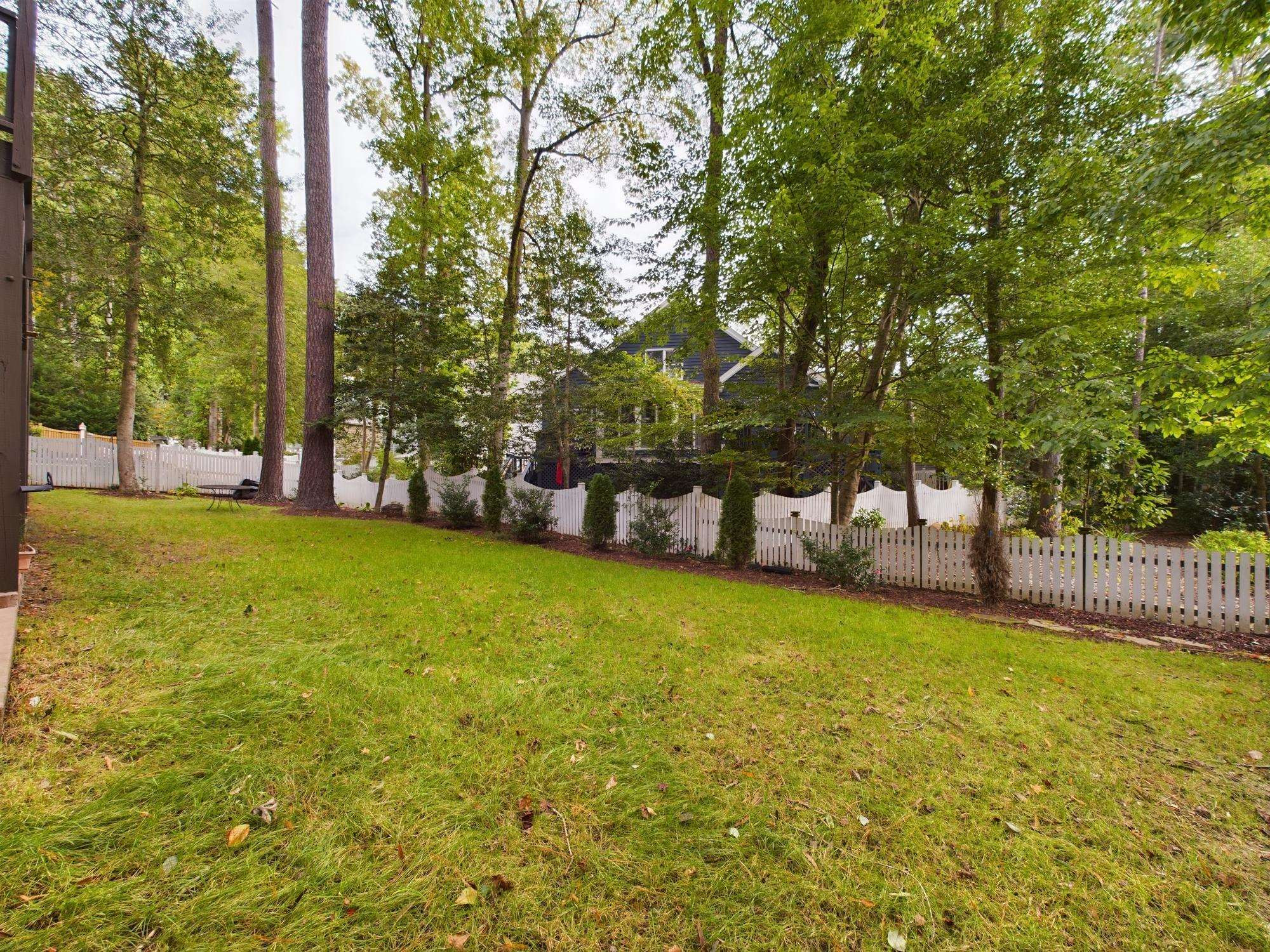 211 Southbank Drive