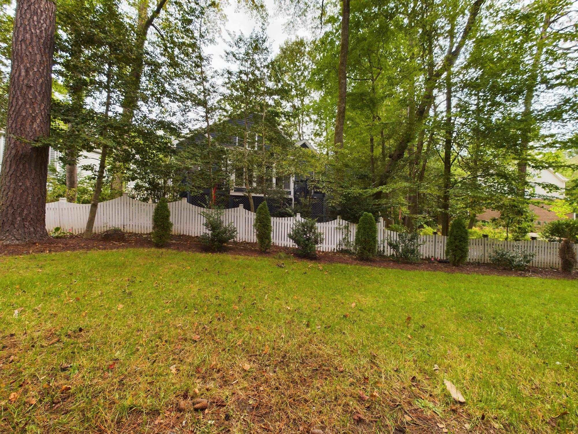 211 Southbank Drive