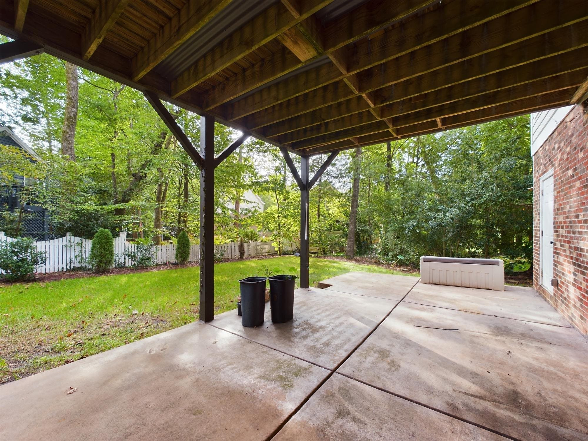 211 Southbank Drive