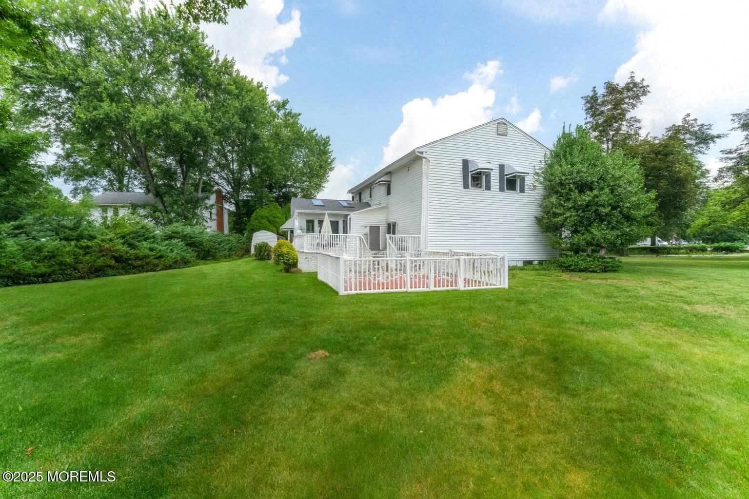 32 Woods Road