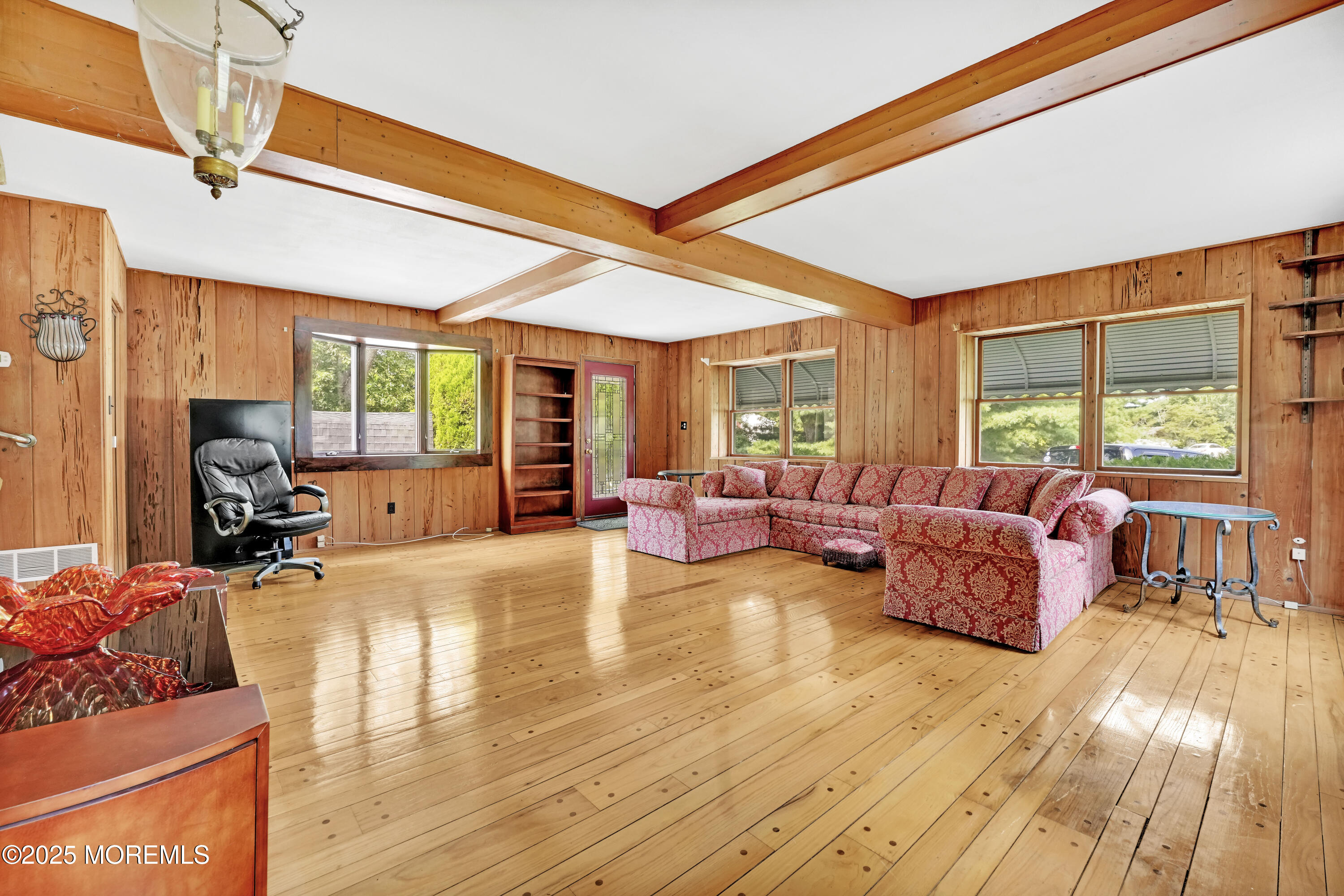 32 Woods Road