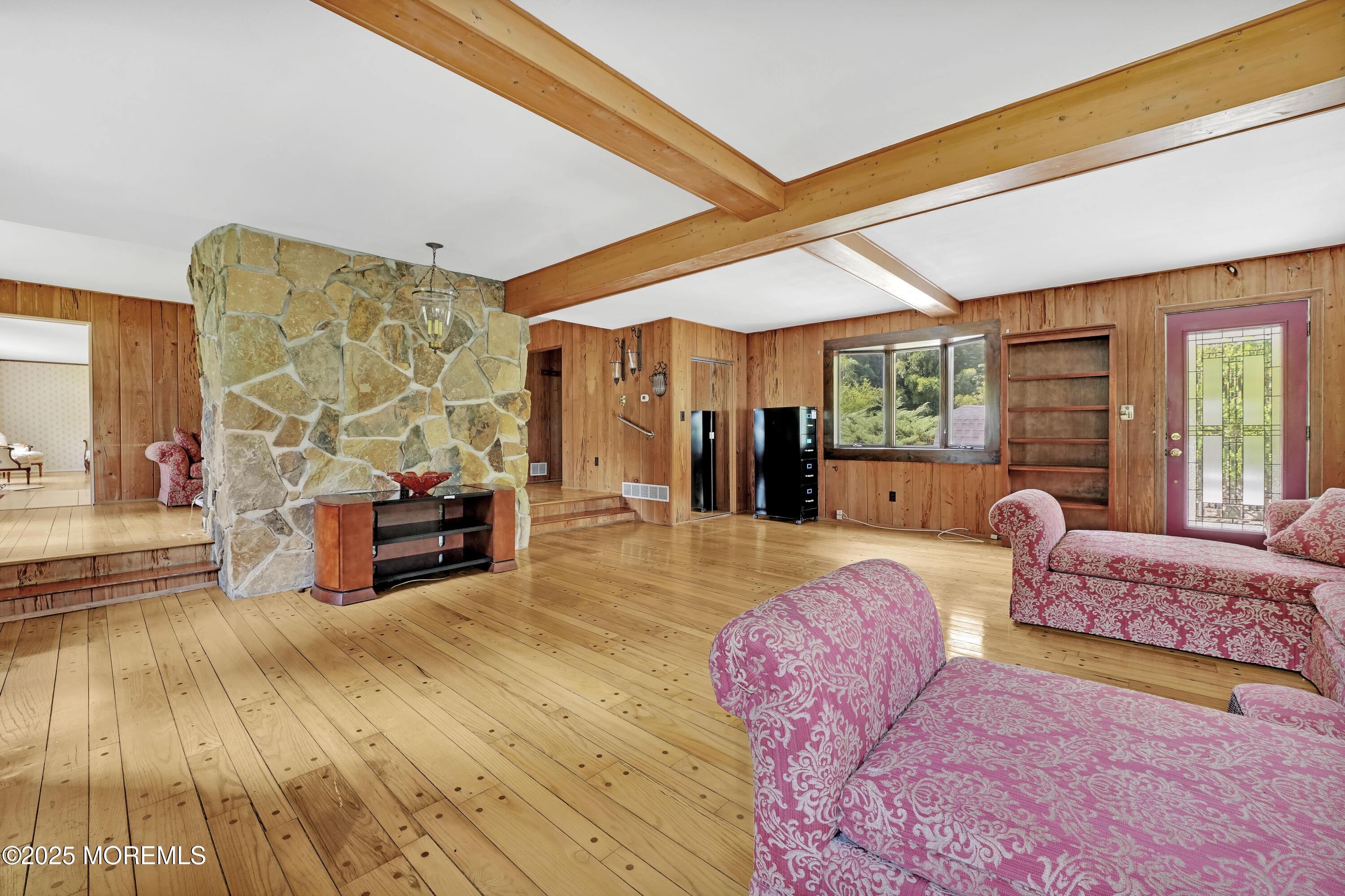 32 Woods Road