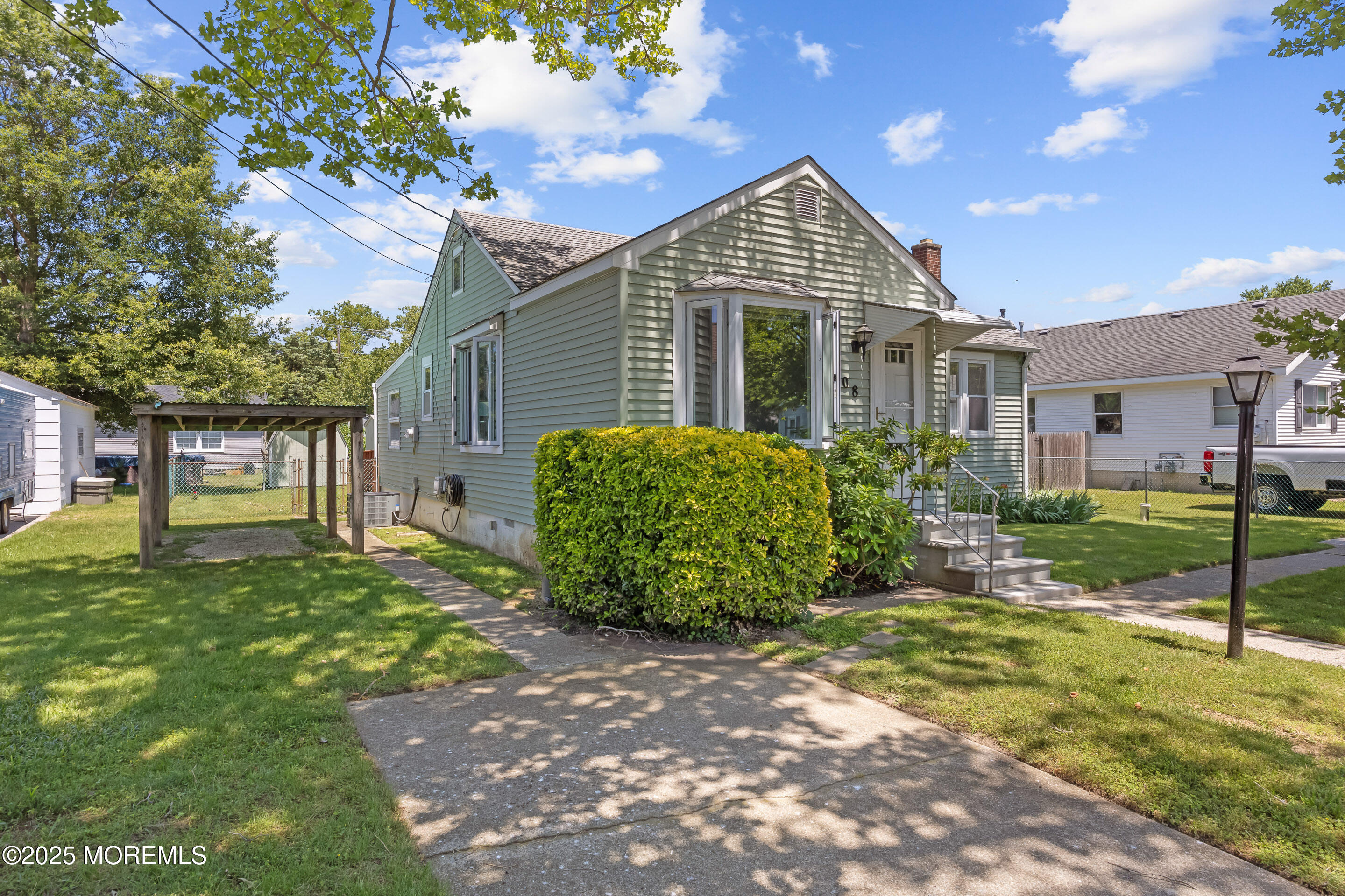 108 Bucknell Avenue