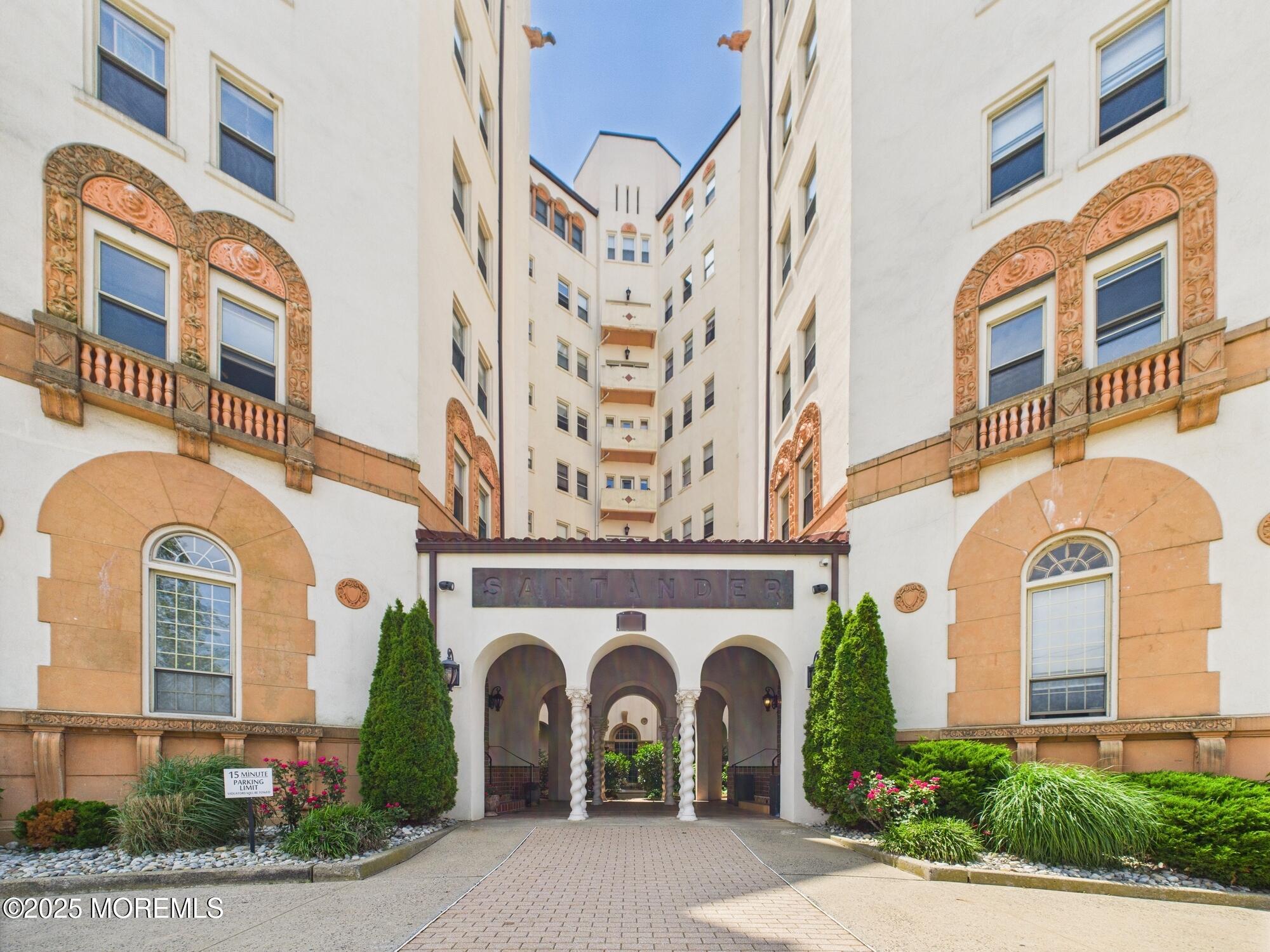 400 Deal Lake Drive, 3J