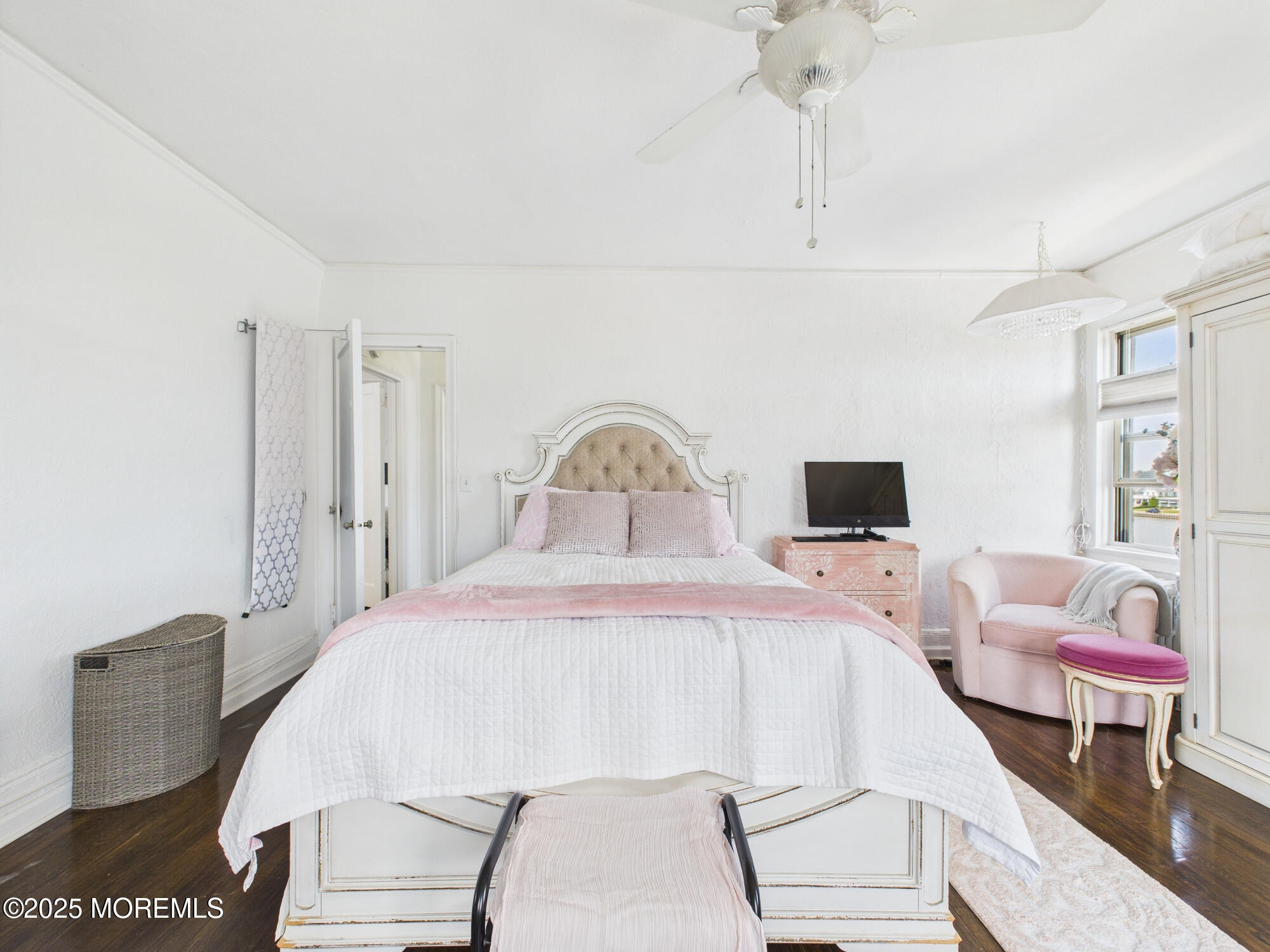 400 Deal Lake Drive, 3J