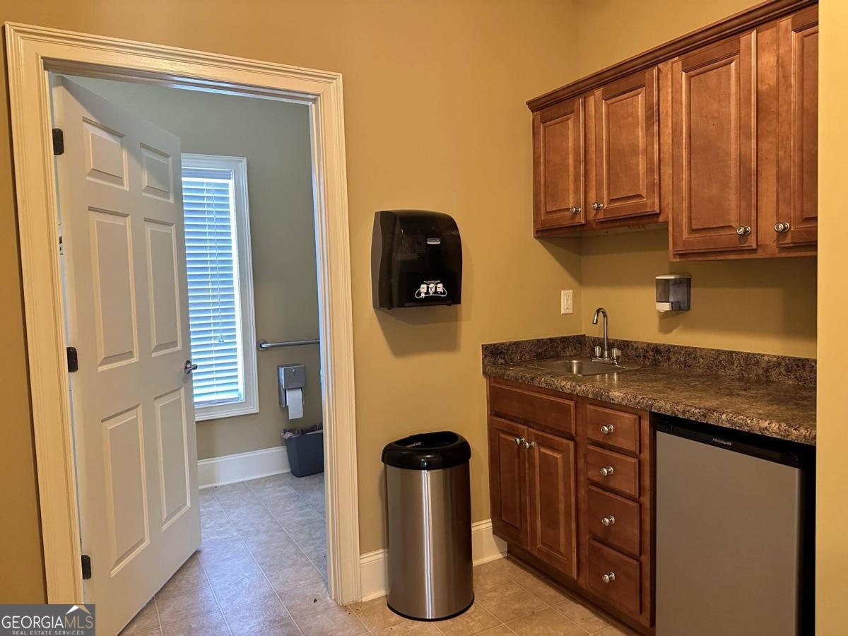 2151 Eatonton Road Unit: BUILDING B - UPPER LEVEL