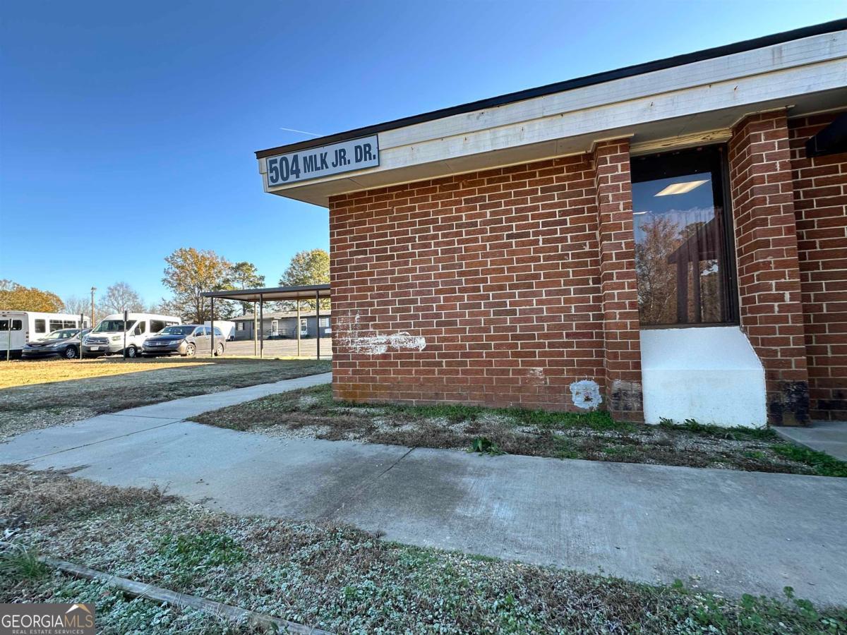 504 Martin Luther King Drive