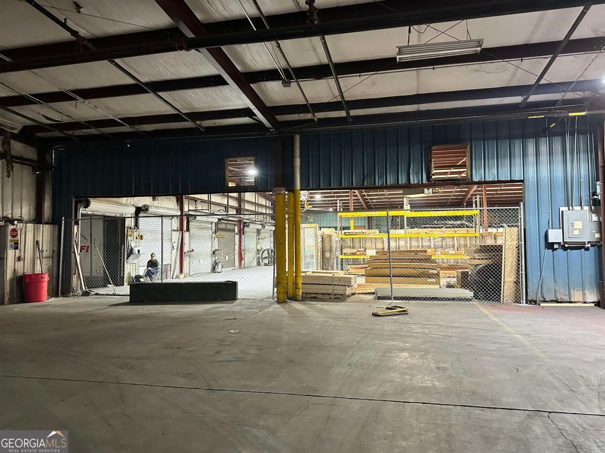 1140 Monticello Highway