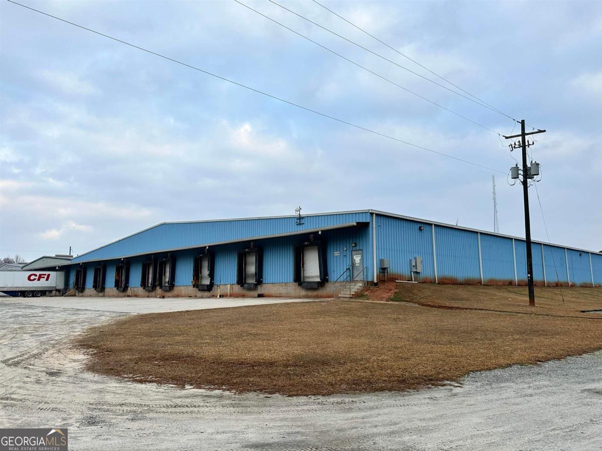 1140 Monticello Highway