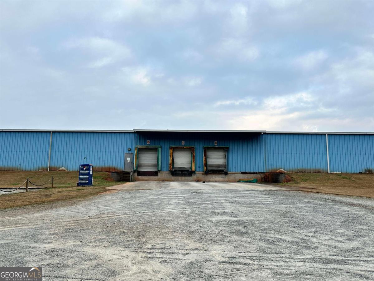 1140 Monticello Highway