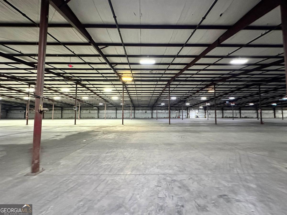 1140 Monticello Highway