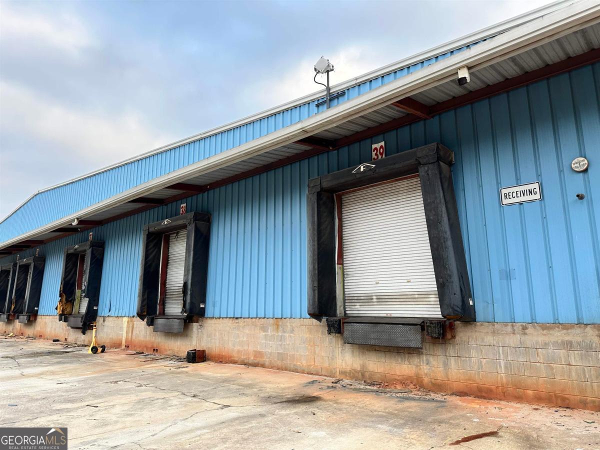 1140 Monticello Highway