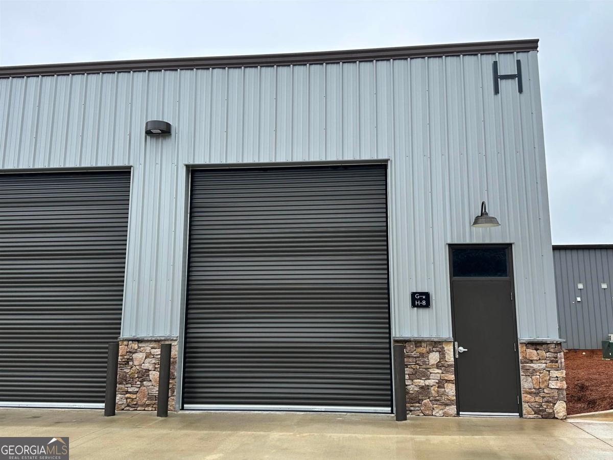 1040 Park Court # H8