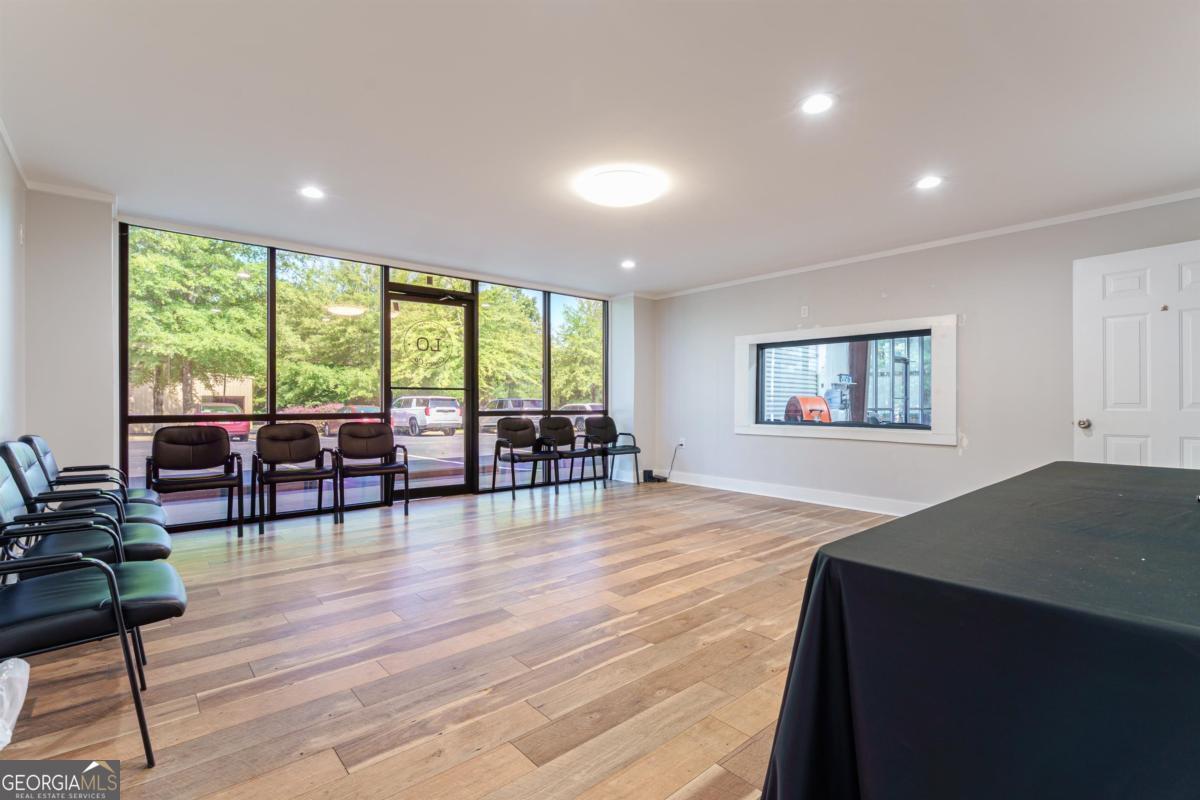 162 Scott Road
