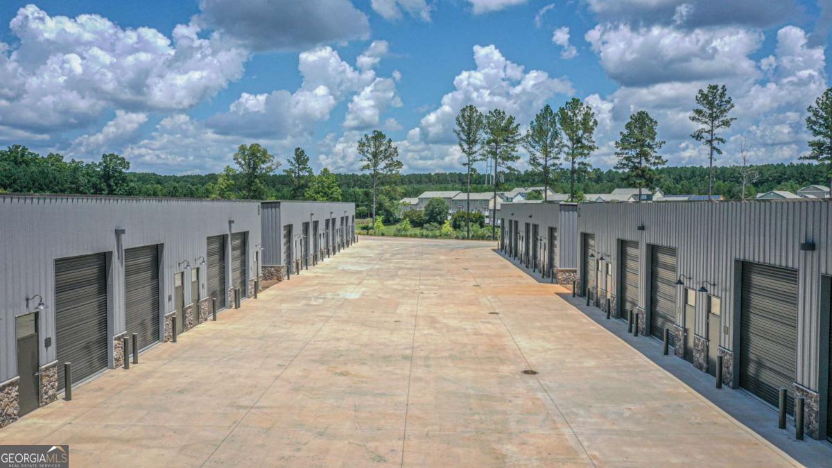 1040 Park Court # J4