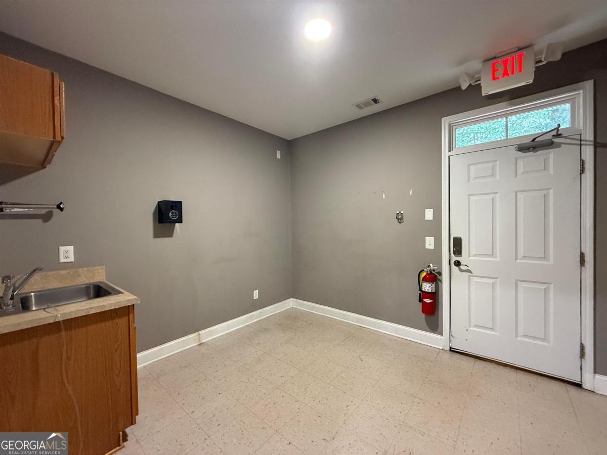 2151 Eatonton Road SUITE J2