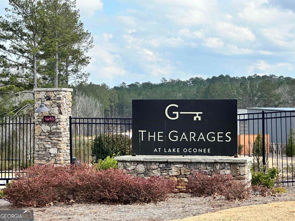 1040 Park Court # F1