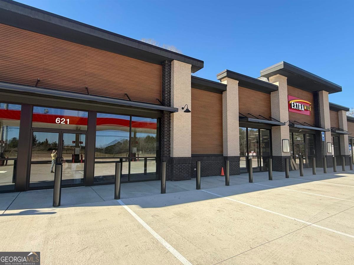 627 Old Phoenix Road SUITE A