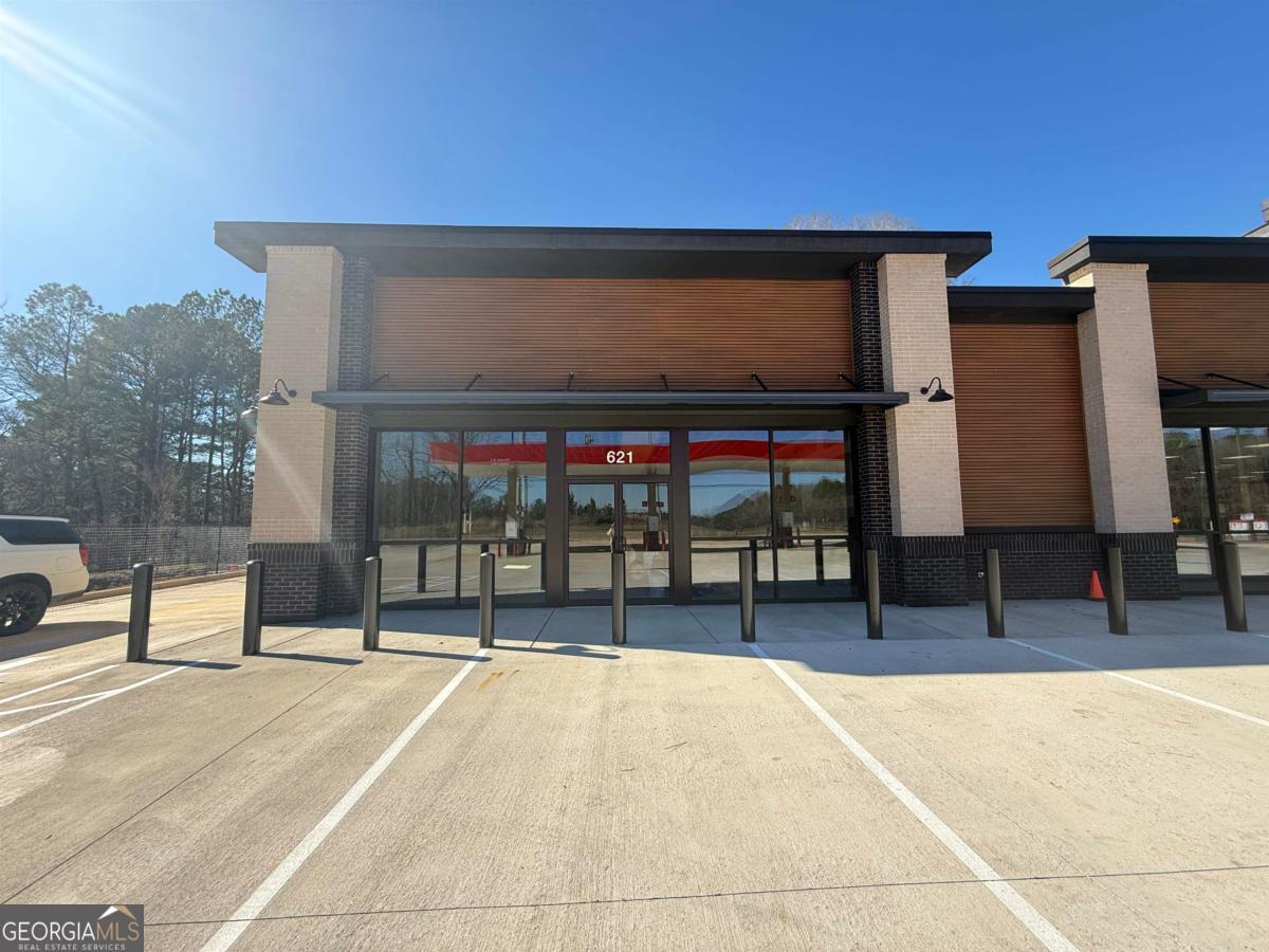 627 Old Phoenix Road SUITE A