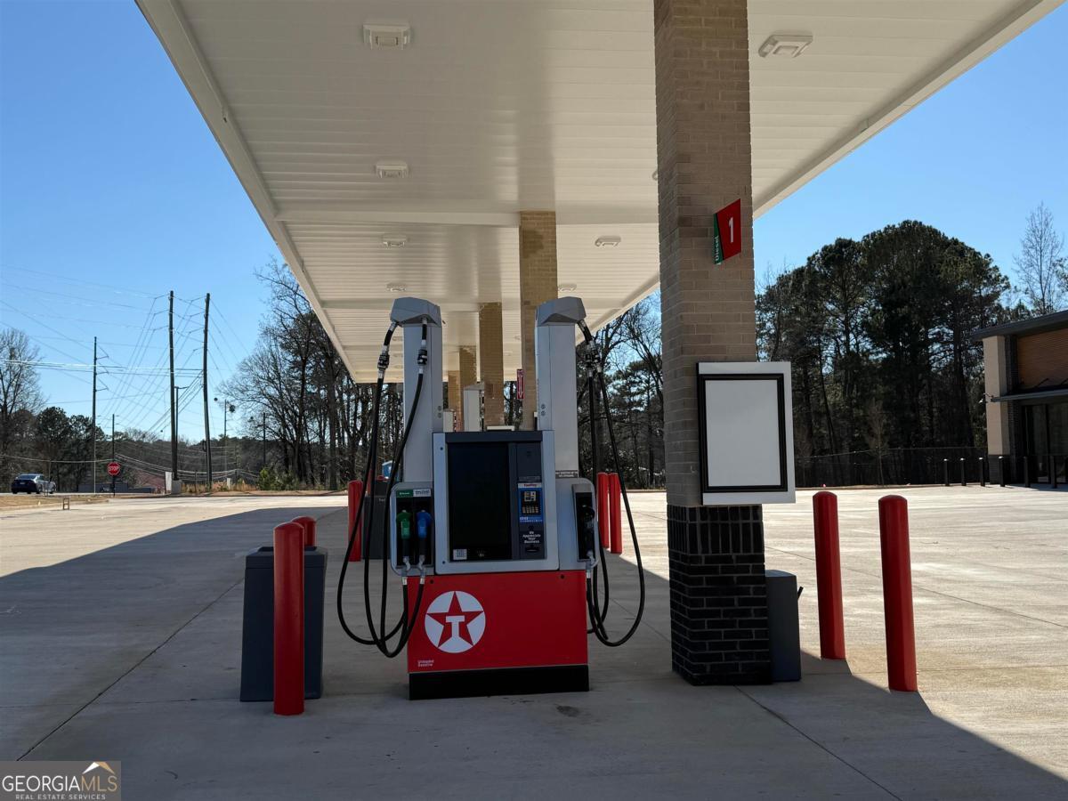 627 Old Phoenix Road SUITE A