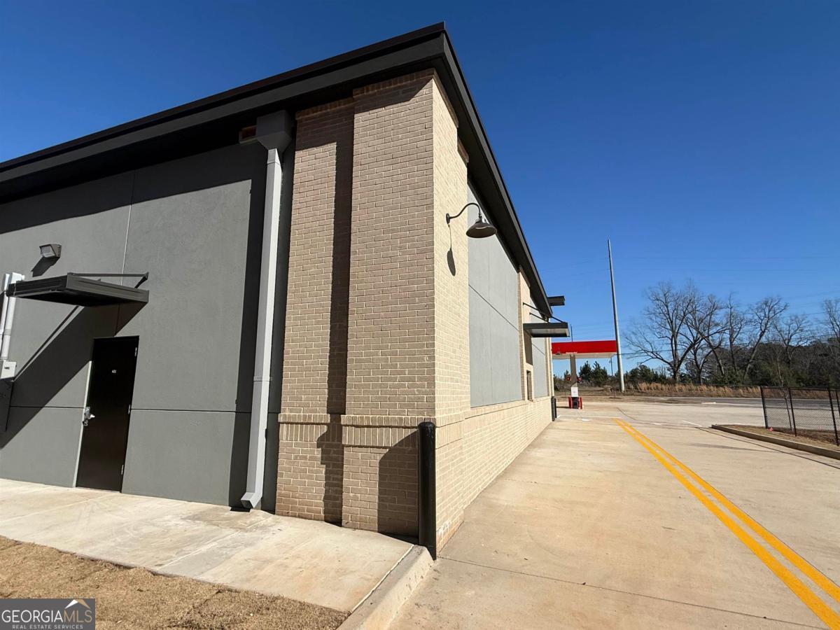 627 Old Phoenix Road SUITE A