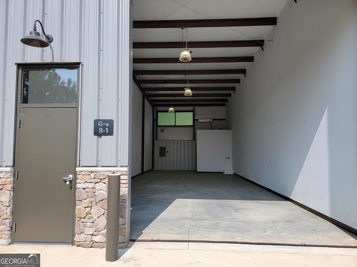 1040 Park Court # L6