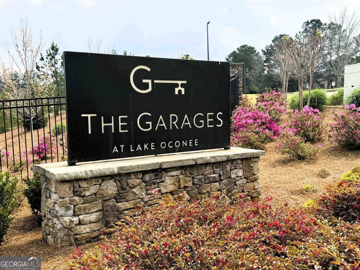 1040 Park Court # I3 Unit: GARAGE I3
