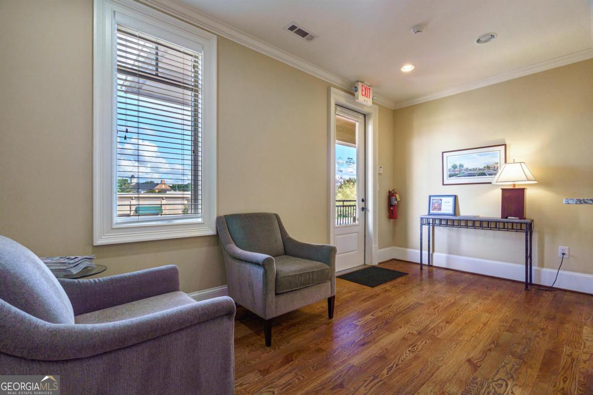 112 Harmony Crossing SUITE 4