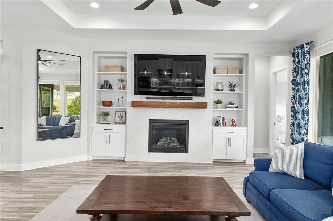 1363 Hazy Hills LOOP # B