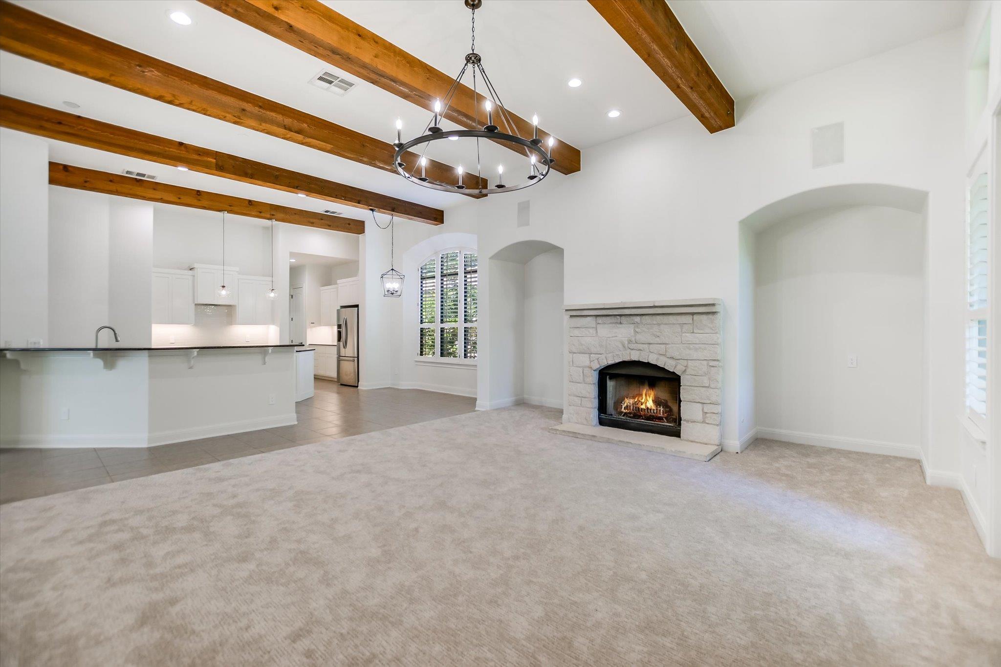 2617 University Club DR